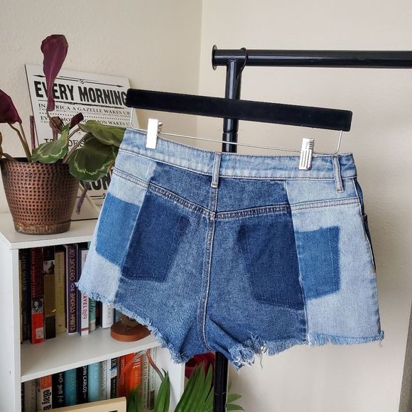PacSun High Rise Shorts - Picture 2 of 2
